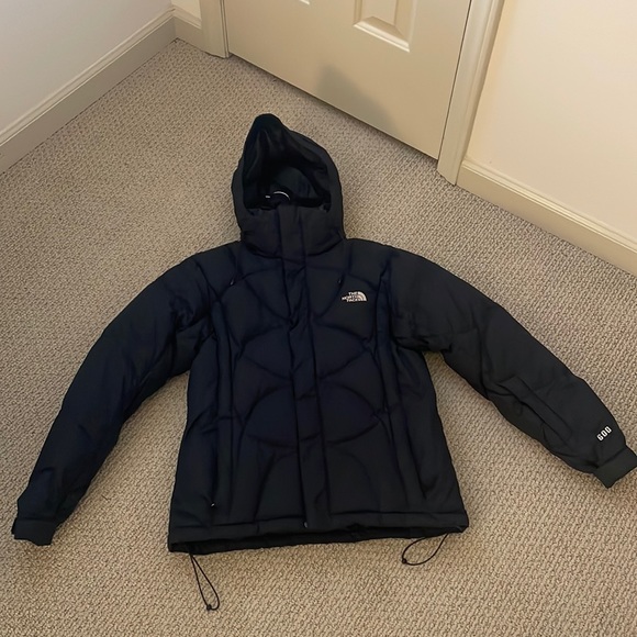 The North Face | Women’s 600 Goose Down Puffer Jacket - Picture 3 of 13